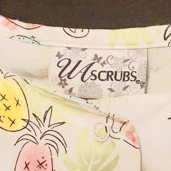 Womens Scrub Bundle - Picture 6 of 7